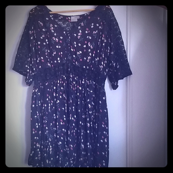 Floral dress - Picture 1 of 6